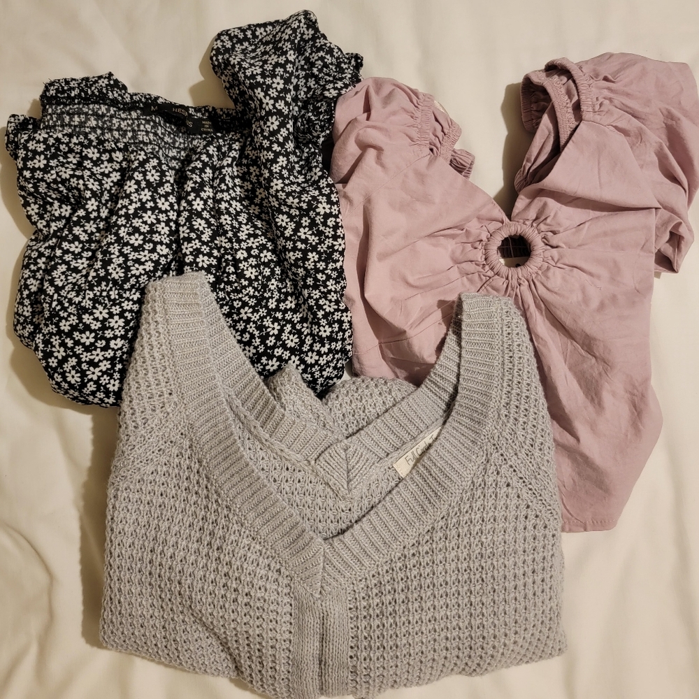 Womens Random Bundle (3 CLOTHING PIECES FOR $15)
